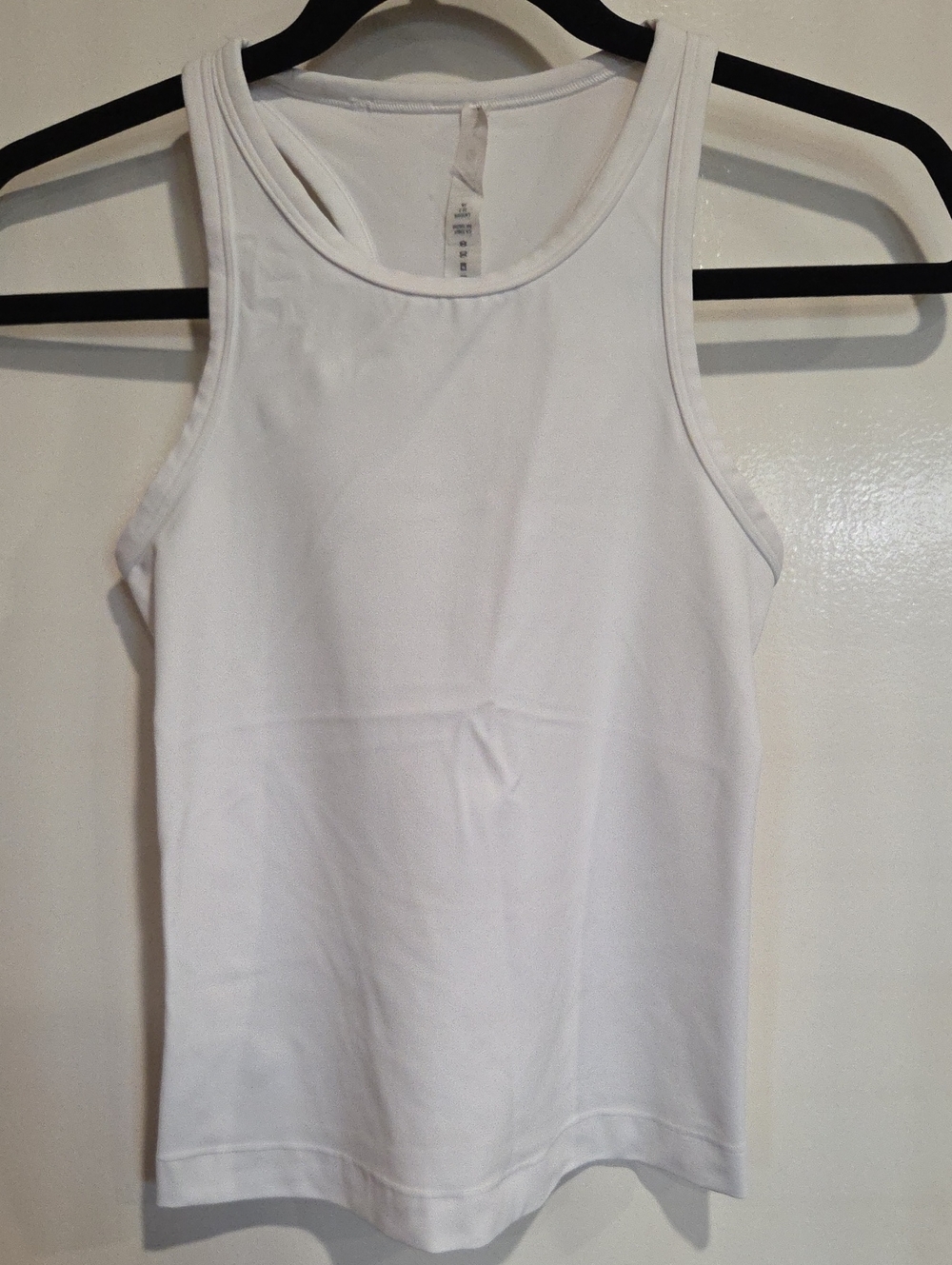 lululemon Athletica White Racerback Tank Size 4